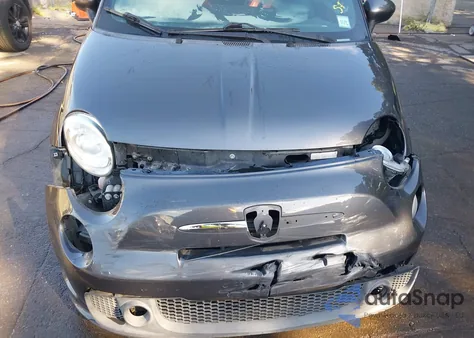 2015 Fiat 500 Abarth z USA, uszkodzony, nr VIN 3C3CFFFH9FT741517